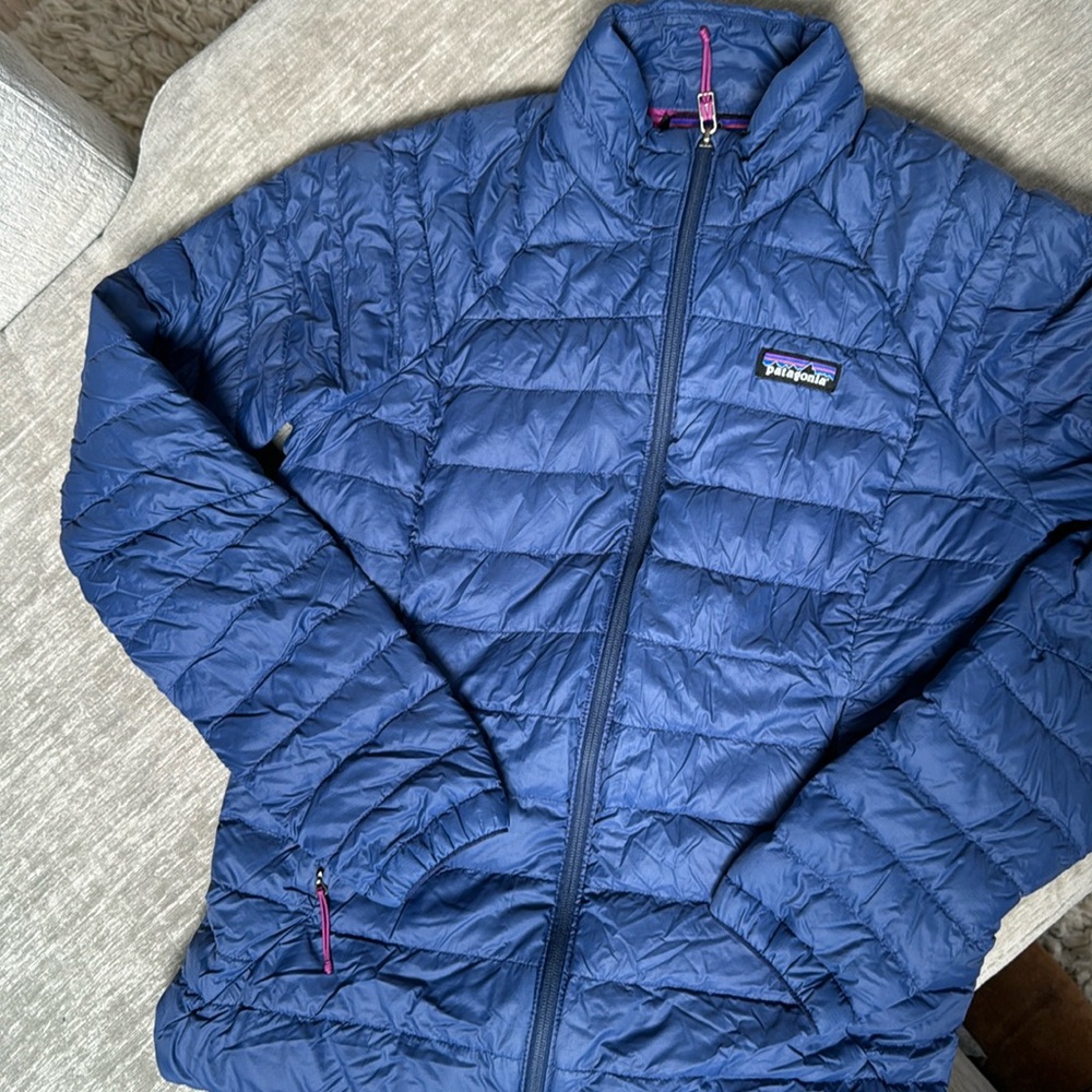 Women’s Patagonia shell jacket